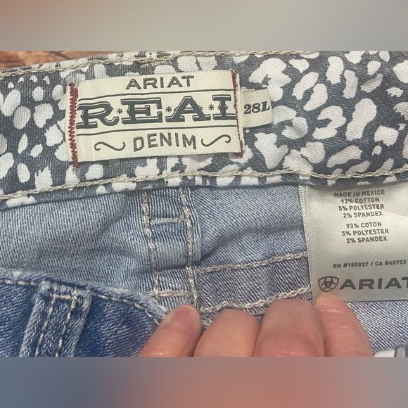 ARIAT Low Rise Boot Cut Real Denim Jeans Women’s - Picture 5 of 9